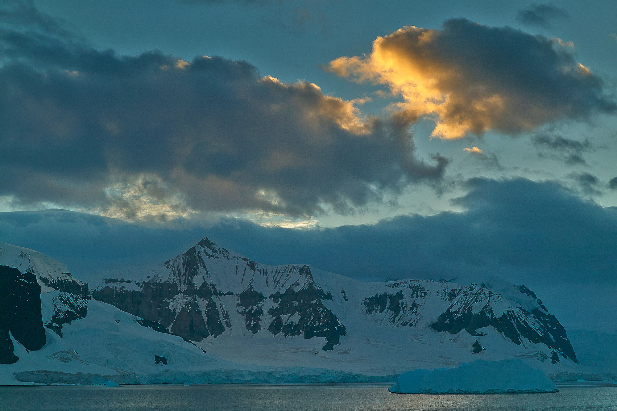 Morgenstimmung vor Ronge Island